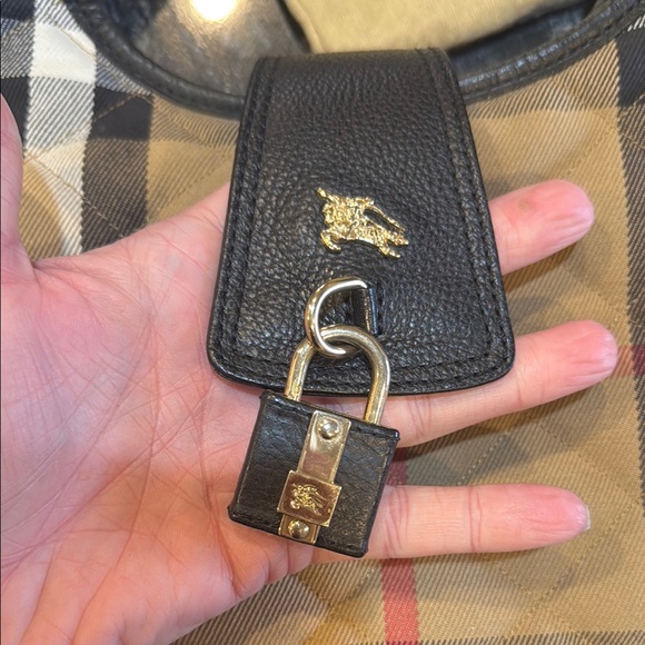 Burberry Plaid Handbag with Black leather Accents - Picture 16 of 16